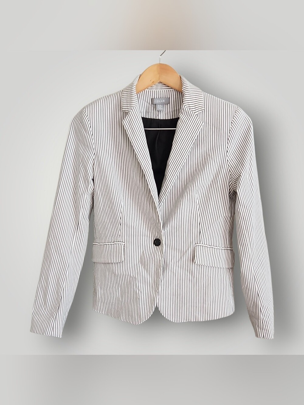 Kenar White Blazer with Black Pinstripes